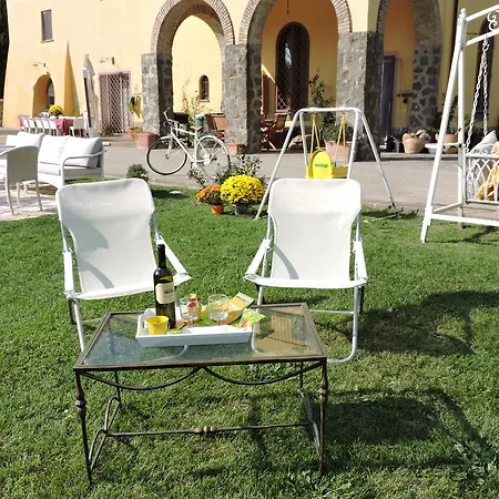 Nocleg ze śniadaniem Casale Fedele Relax Vicino Al Borgo Ronciglione (Viterbo)